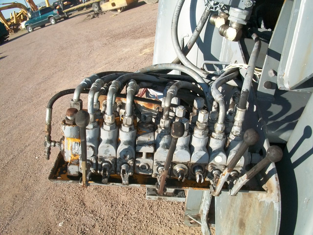 ./imagenes/INVOICE/2019/5065/GRUA HUSKY BRUTE H170 (8).JPG